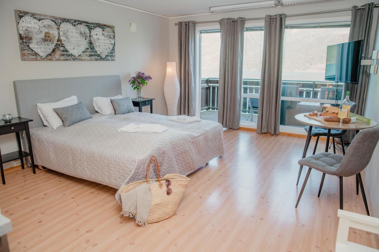 Teigland Akrafjordtunet Apartments מראה חיצוני תמונה